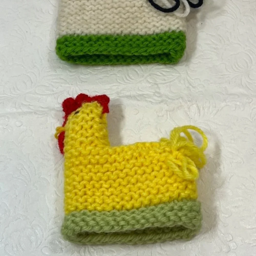 Two (2) Crocheted/Knitted Chicken/Hen Egg Cozies Covers Holder Decor 3.75